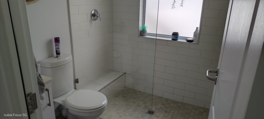 3 Bedroom Property for Sale in Marina Martinique Eastern Cape